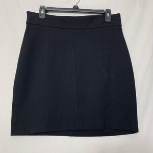 Zara Basic | Black Mini Skirt - Large